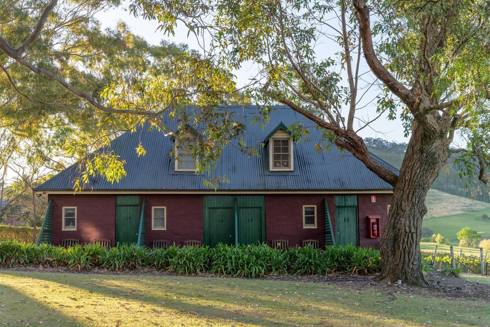 Estate Shoalhaven Heads Motel Coolangatta